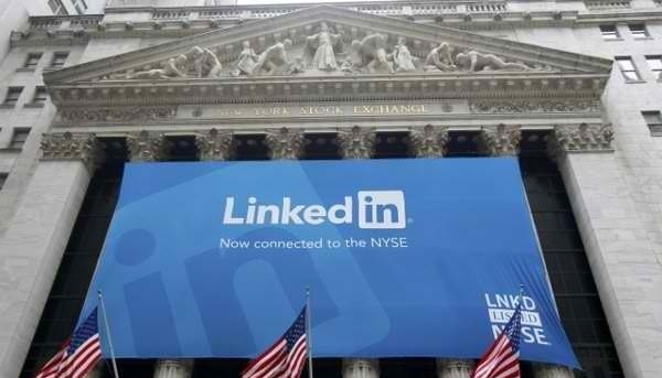 5 hints can help you recognize a fake LinkedIn profile